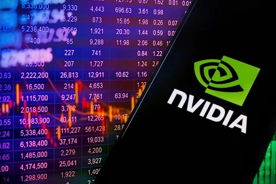 ETF bán dẫn biến động mạnh trước báo cáo Nvidia, chiến lược gia lên tiếng
