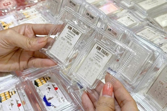 Giá bạc hôm nay 28/5: Tiếp tục giảm mạnh