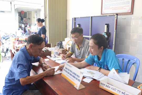 Sắp tới, người nghỉ hưu không chỉ nhận lương hưu mỗi tháng mà còn nhận nhiều quyền lợi bất ngờ