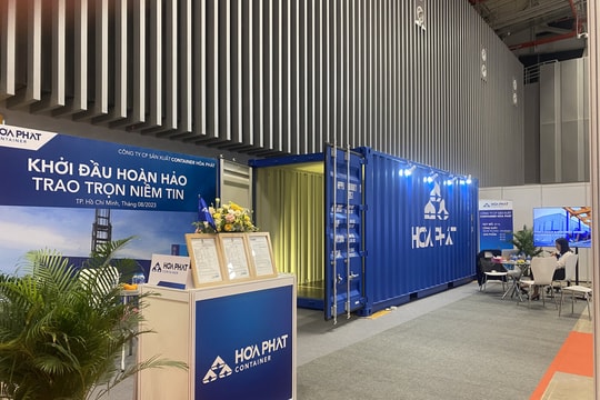 Hòa Phát vừa nhận đơn hàng 750 container từ một đối tác quen thuộc trong ngành vận tải