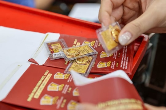 Dự báo giá vàng ngày mai 1/6: Chính sách mới sẽ đưa giá vàng về vùng hợp lý?