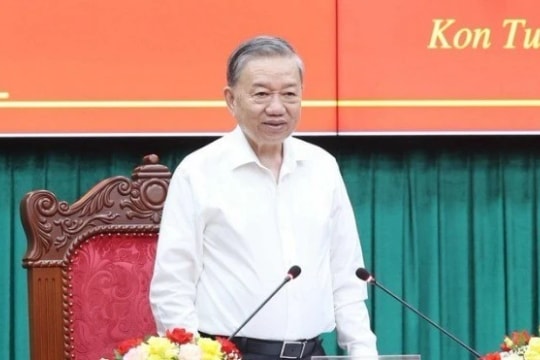 Xây dựng một mô hình tăng trưởng đa trung tâm, liên kết vùng chặt chẽ