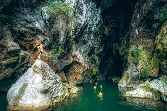 Sau sáp nhập, miền Trung sẽ có một vùng đất mới hội tụ “vương quốc hang động” và “vùng đất lửa” độc nhất