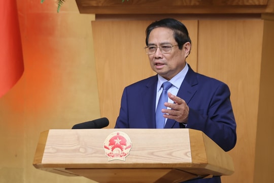 Thủ tướng: Có thể bố trí làm việc tại nhiều trụ sở trong giai đoạn đầu sắp xếp