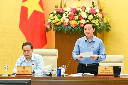 Tán thành quy định về Tòa án chuyên biệt thuộc Trung tâm Tài chính quốc tế