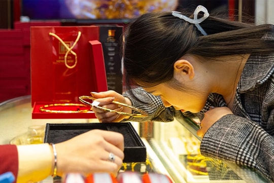 Dự báo giá vàng ngày mai 5/6: Sóng lớn đang âm ỉ tích tụ?