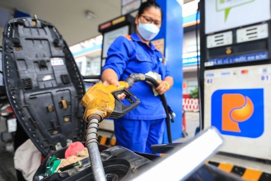 Giá xăng dầu hôm nay 27/9/2025: Hướng tới mức tăng hơn 4% trong tuần