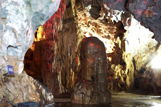 Một hang động ở Ninh Bình được vua phong là “Nam thiên đệ tam động”: Thạch nhũ tuyệt đẹp, tiếng sáo vang vọng suốt nghìn năm