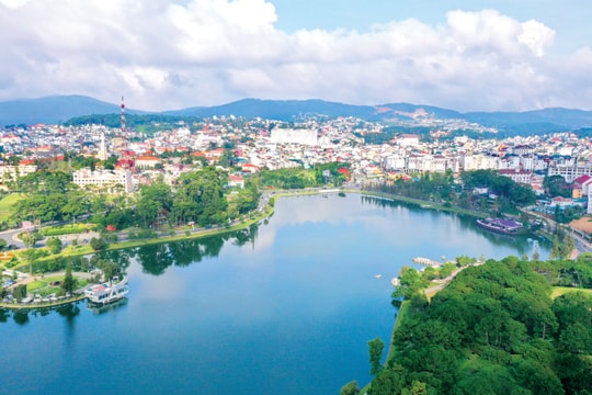 Sáp nhập 3 tỉnh phía Nam, một tỉnh mới hình thành sẽ sở hữu tới 99% trữ lượng  quặng quý của quốc gia