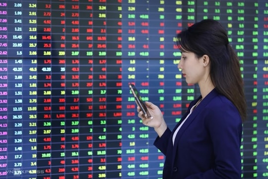 REE tím trần, MSN giữ nhịp thị trường giữa cơn sóng chốt lời