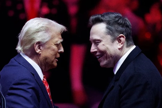 Elon Musk "trả giá đắt" sau màn công kích Tổng thống Trump?