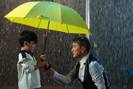 Giàu có và kín tiếng, "ông hoàng nhạc Việt" có cuộc đời kịch tính như phim: Giờ sống trong biệt thự cả trăm tỷ