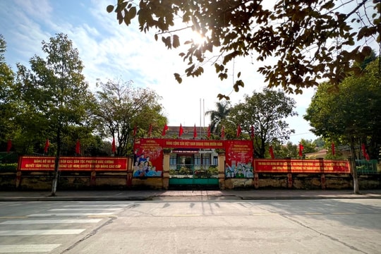 Sau sáp nhập Yên Bái, một trụ sở phường ở Lào Cai sẽ trở thành trường học công lập