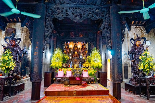 Giữa lòng Hà Nội, 4 ngôi chùa được người trẻ truyền tai nhau: Khi đi lẻ bóng, khi về là có người thương