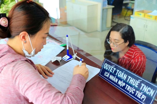 Cá nhân kinh doanh có được ủy quyền cho người khác nộp thuế thay?