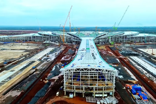 Cổ phiếu một doanh nghiệp triển khai nhiều gói thầu lớn tại siêu sân bay Long Thành có tiềm năng tăng mạnh