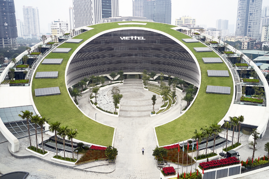 Cổ phiếu “họ Viettel”  nổi sóng phiên 11/6