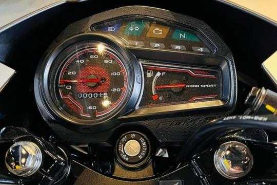 Chiếc xe máy mới nhà Honda có gì khiến dân chơi "đứng ngồi không yên"?