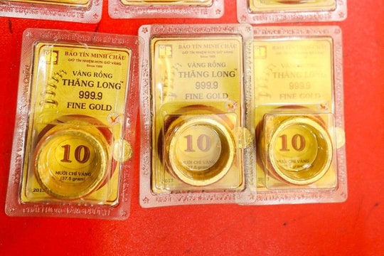 Giá vàng nhẫn hôm nay 13/11: Vì sao cần tránh mua đuổi?