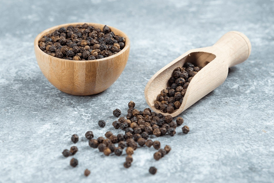 Giá tiêu hôm nay 15/6: Đắk Lắk mất mốc 140.000 đồng/kg, liệu có phải "điểm cuối"?