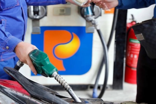 Giá xăng dầu hôm nay 3/8: Giảm sâu, dự báo biến động mạnh trong tuần tới