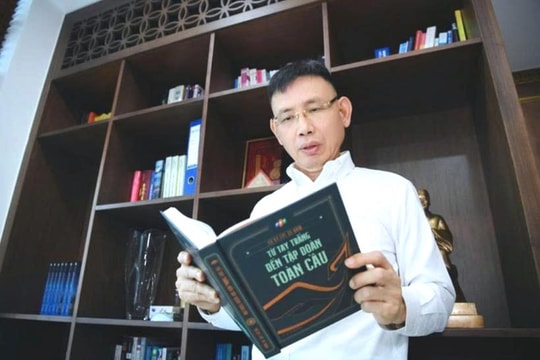 Sếp lớn FPT kể chuyện thuở cơ hàn: Từ chiếc thùng carton đến giấc mơ doanh nhân lớn