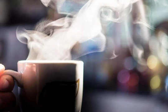 Uống nhiều loại nước này, cơ thể có thể "nuôi lớn" tế bào ung thư mà bạn không ngờ