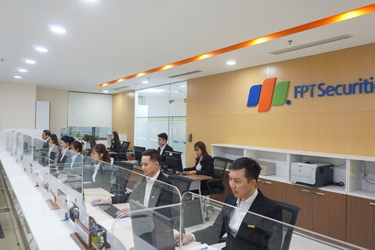 FPTS lên tiếng về lỗi hiển thị dữ liệu tài khoản sáng 16/6