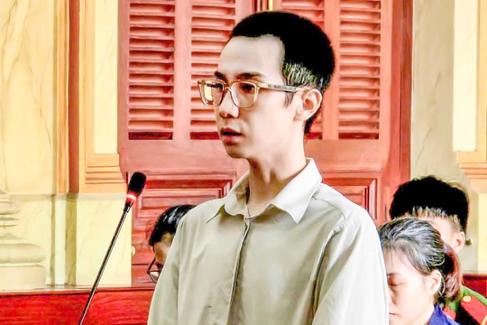 Nhân viên ngân hàng ACB chiếm đoạt hàng tỷ đồng để "săn" hoa hồng trên sàn thương mại điện tử