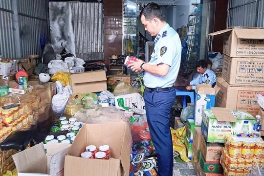 Sát thời điểm sáp nhập, Cà Mau phát hiện nhiều vụ buôn bán hàng hóa vi phạm quy mô lớn