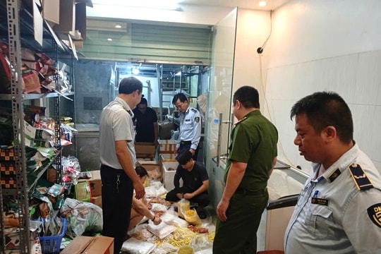 Trước giờ sáp nhập Hà Nam, Ninh Bình, Nam Định “tổng tiến công” buôn lậu, hàng giả, thu phạt số tiền kỷ lục