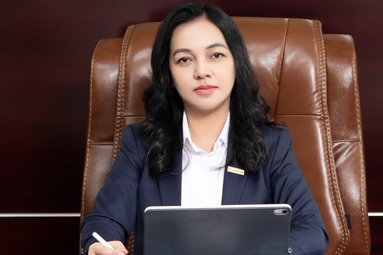 "Bông hồng thép" Nguyễn Đức Thạch Diễm rời Sacombank
