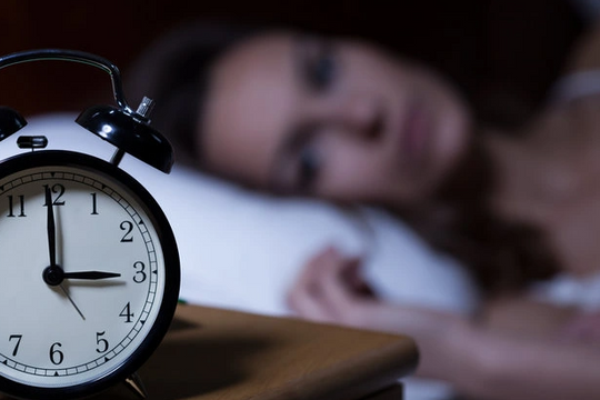 Buổi tối có 5 dấu hiệu này: Đừng chủ quan, thận có thể đang kêu cứu