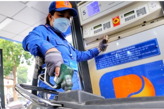 Giá xăng dầu hôm nay 20/6: Đồng loạt tăng mạnh