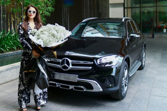 Căn hộ 300m², nhẫn kim cương và cuộc sống của nữ diễn viên Vbiz khiến ai cũng nể