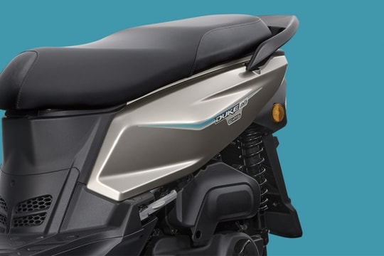 Ra mắt mẫu xe máy khiến Honda Vision "đứng hình": Trang bị như xe cao cấp, giá lại bình dân