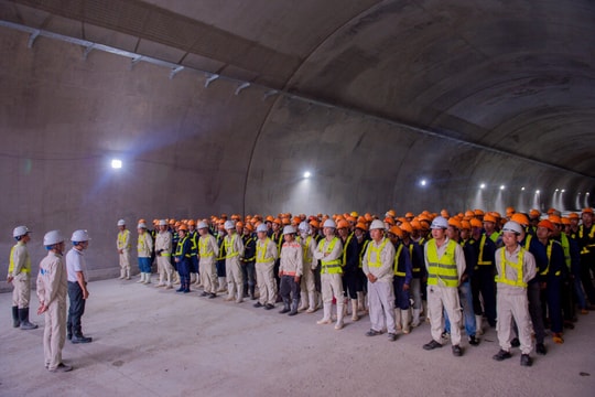 Chưa tới 10 ngày nữa, Đèo Cả cùng hai doanh nghiệp hạ tầng khác sẽ đón một bước ngoặt lớn