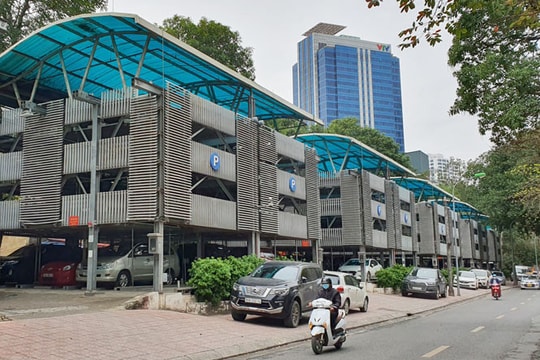 Ai vừa được giao làm dự án bãi đỗ xe công cộng rộng hơn 10.000 m² tại khu đất vàng Hà Nội?