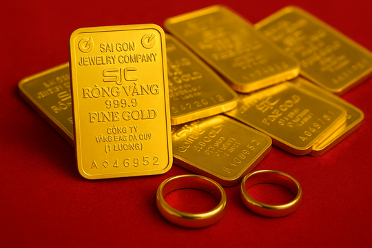 Giá vàng hôm nay 6/7/2025: Neo cao quá lâu, sắp có bất ngờ?