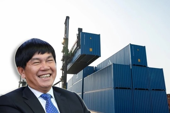 Lô container đầu tiên của Hòa Phát vừa đến tay một ông lớn ngành cảng biển