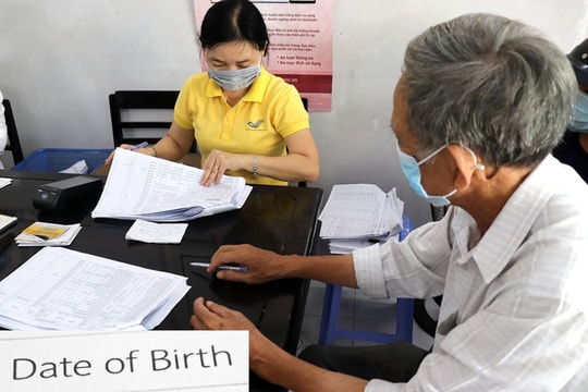 Thiếu ngày sinh trong hồ sơ có mất quyền lương hưu?