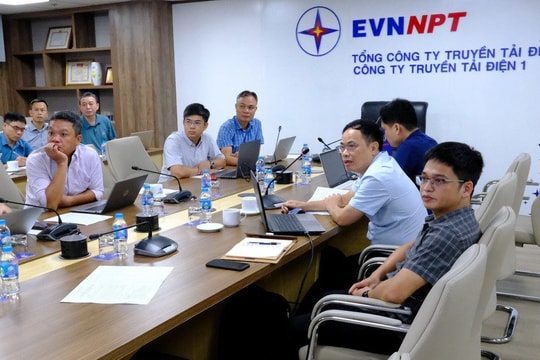 Bàn kế hoạch di dời 32 điểm giao cắt điện cao thế với tuyến đường sắt tỷ đô