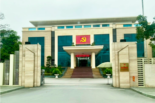 Gần 1000 người nghỉ hưu sớm và thôi việc ở Phú Thọ được hỗ trợ 853 tỷ đồng