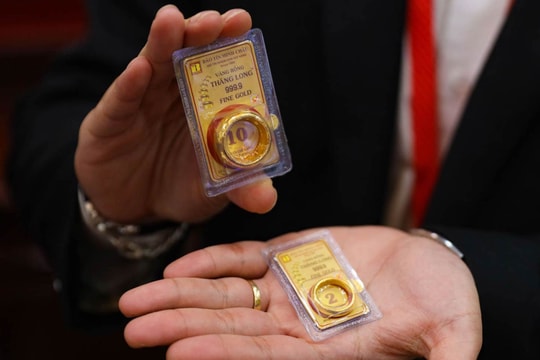 Giá vàng nhẫn hôm nay 14/11: Biến động khó lường