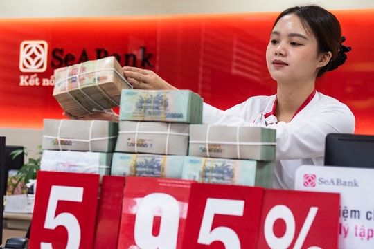 Gửi tiết kiệm hiện vẫn có lãi gần 10%/năm, nhưng điều kiện không phải ai cũng làm được?