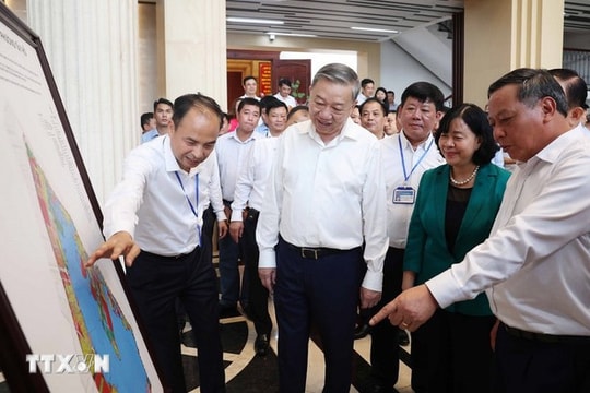 Tổng Bí thư Tô Lâm: Phải chuyển từ tư duy hành chính sang tư duy phục vụ