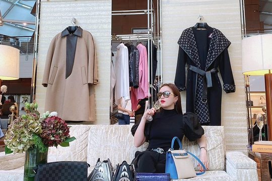 Đã mắt với khối tài sản của "công chúa bong bóng": Cơ ngơi triệu USD, cuộc sống vạn người mơ