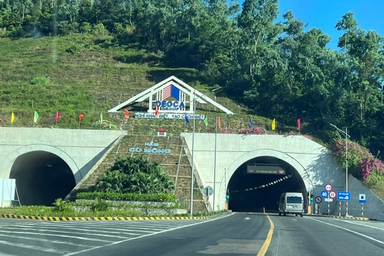 Lợi nhuận tăng vọt, cổ đông Đèo Cả sắp “nhận quà” hàng trăm tỷ