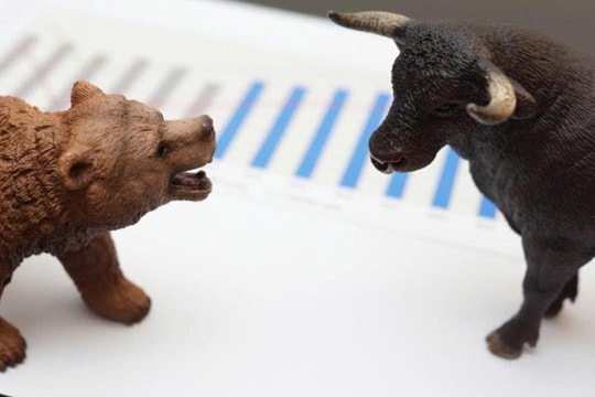 Kịch bản phiên chiều 3/7: Vượt 1.390 điểm, thị trường có giữ được đà tăng?