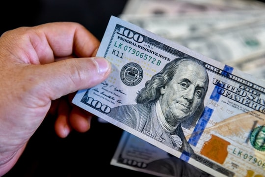 Tỷ giá USD hôm nay 4/7: Ngân hàng đẩy giá bán lên đỉnh 26.345 đồng